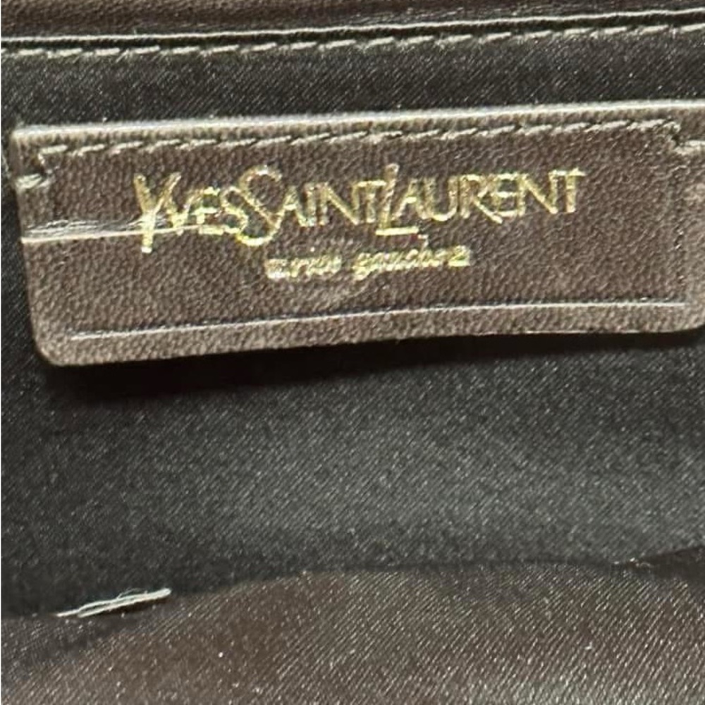 Yves Saint Laurent Red Chic Shoulder Bag - Picture 12 of 12